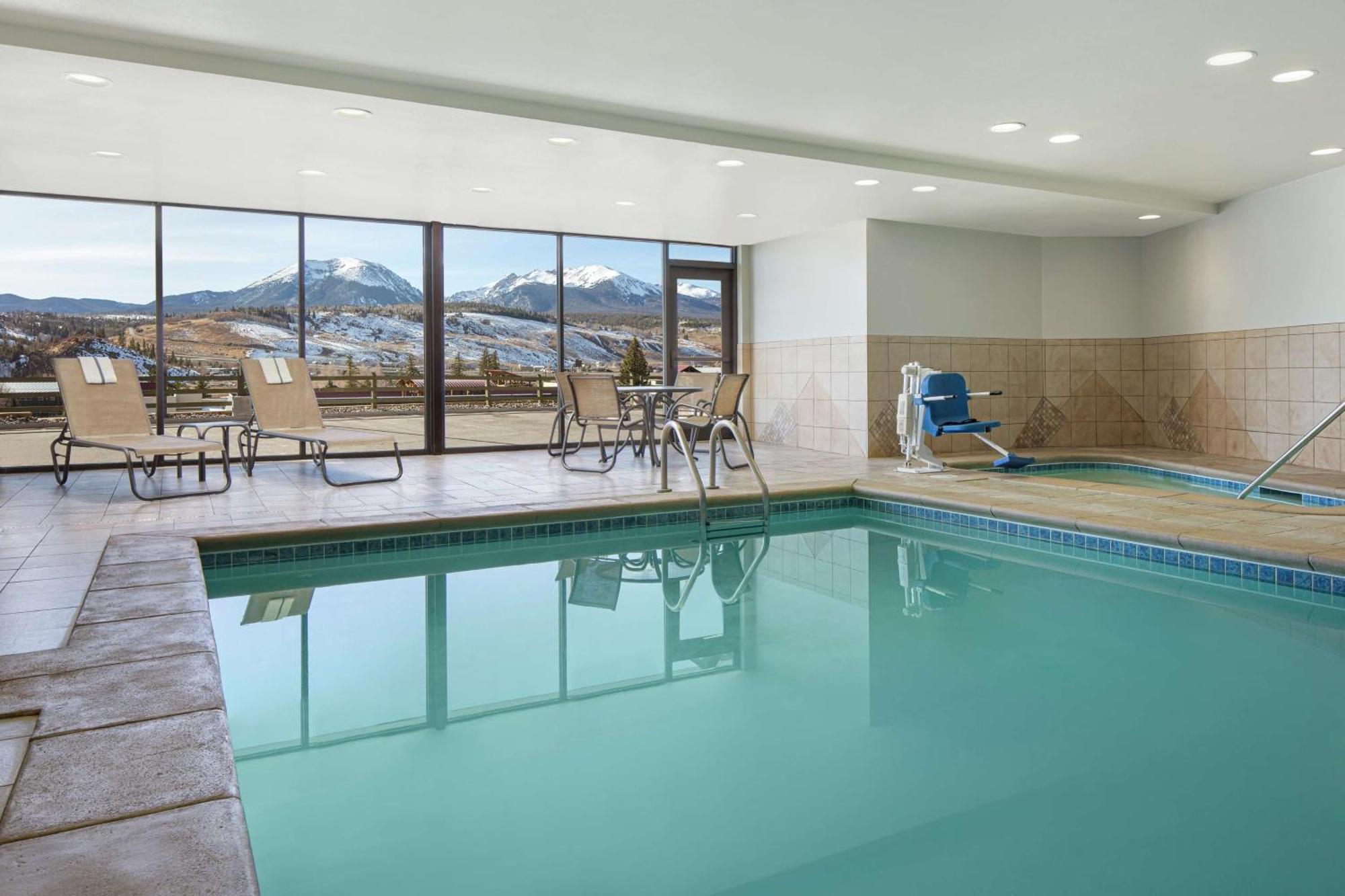 Hampton Inn & Suites סילברת'ורן מראה חיצוני תמונה